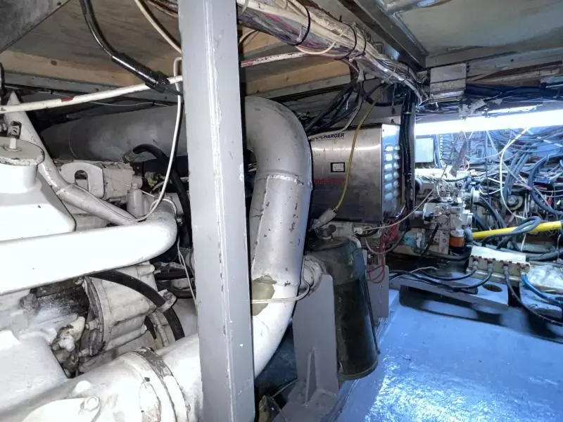 1973 Hatteras 53 Convertible