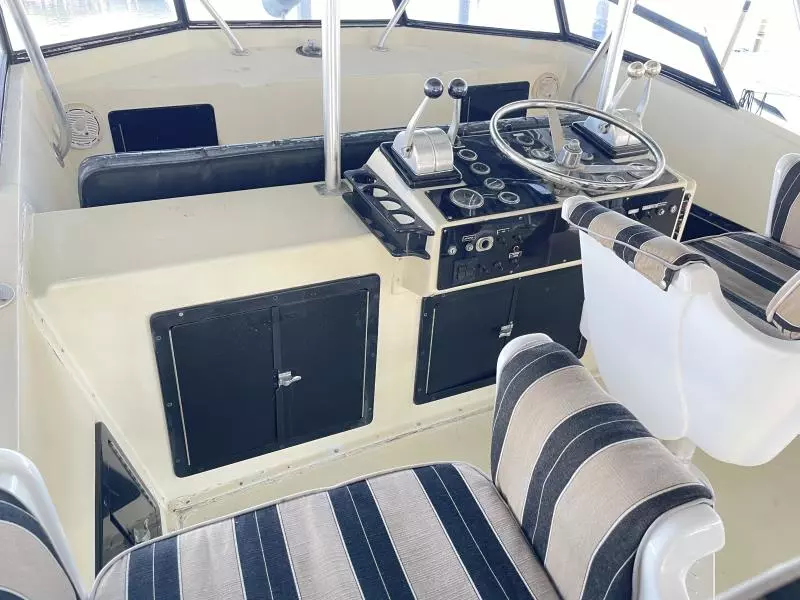 1973 Hatteras 53 Convertible