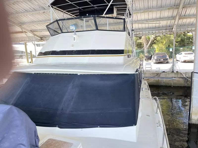 1973 Hatteras 53 Convertible