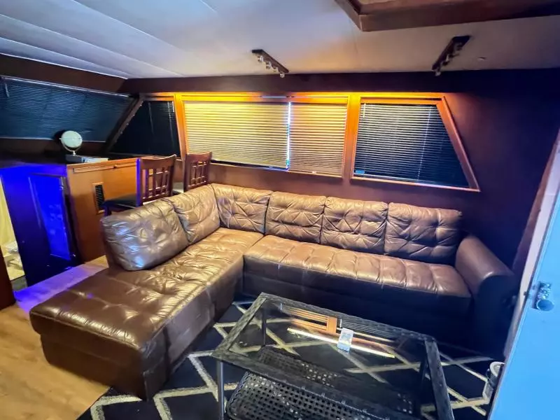 1973 Hatteras 53 Convertible