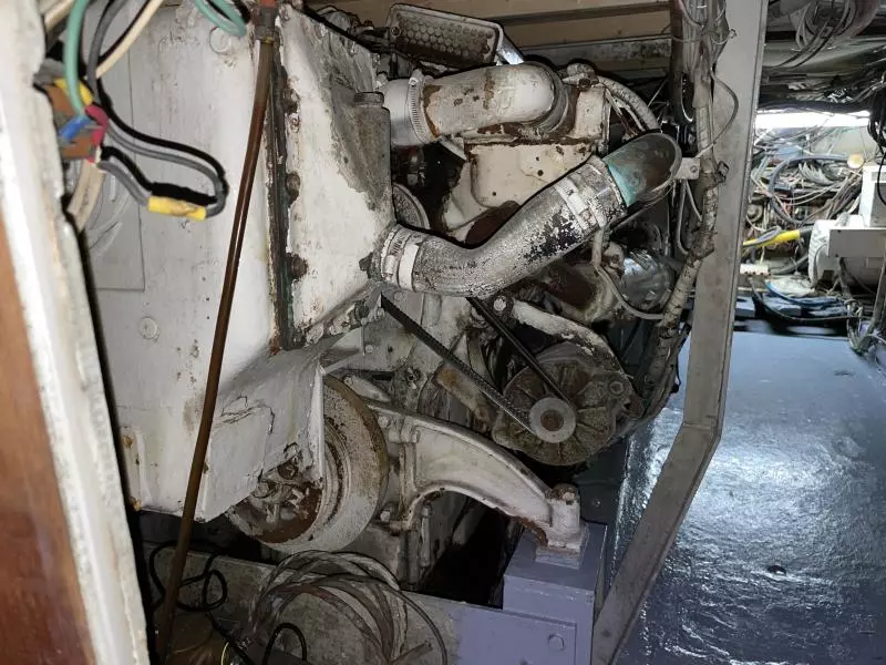 1973 Hatteras 53 Convertible