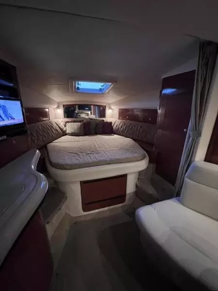2005 Sea Ray Sundancer 320