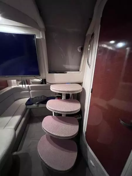 2005 Sea Ray Sundancer 320