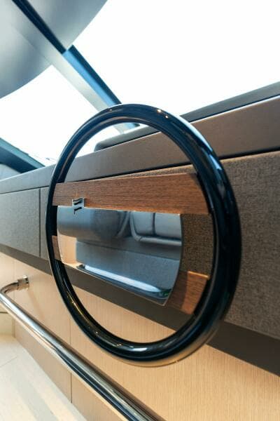 2023 Ferretti Yachts 780