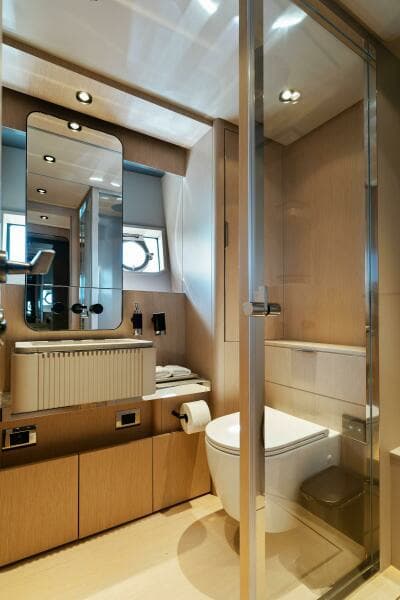 2023 Ferretti Yachts 780