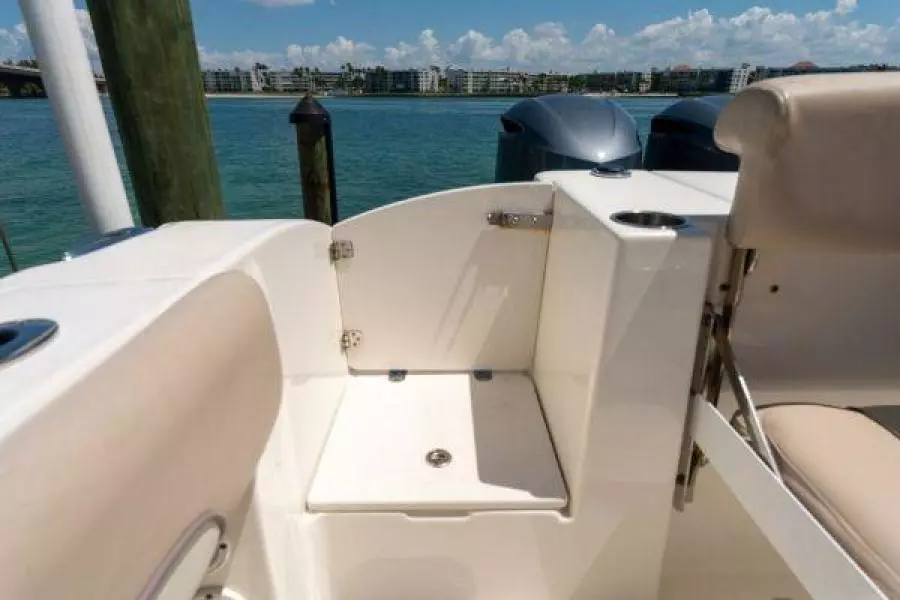 2016 NauticStar 28xs