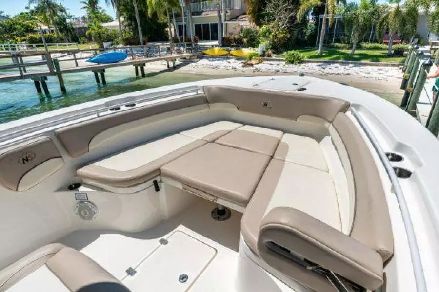 2016 NauticStar 28xs