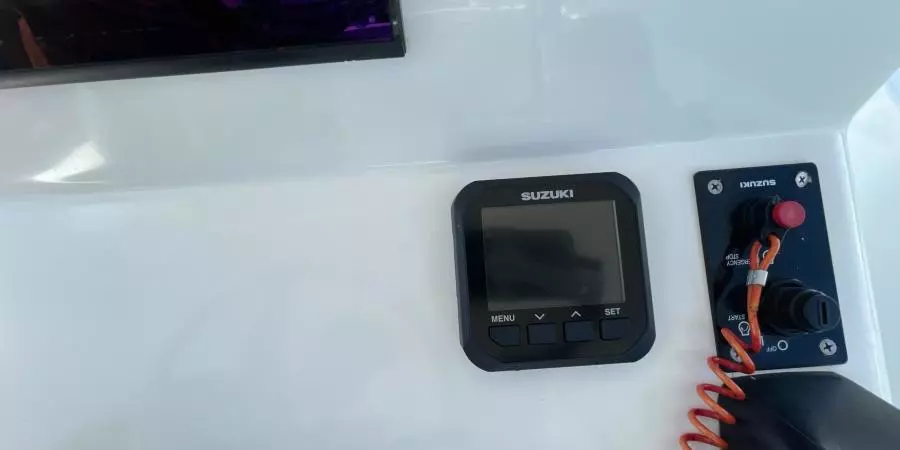 2006 Andros Tarpon 26