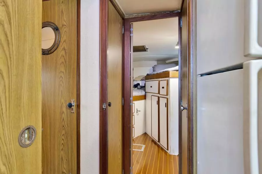 1981 Bertram 42 Convertible Balls To The Wall Companionway