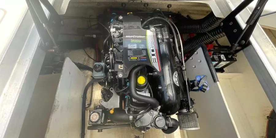 2015 Sea Ray 190 Sport