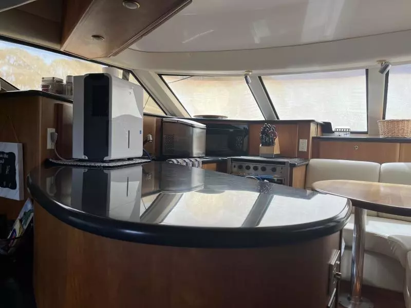 2002 Silverton 453 Motor Yacht