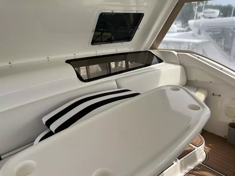 2002 Silverton 453 Motor Yacht