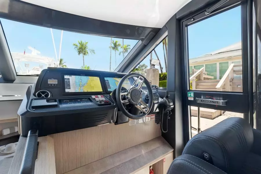 2022 Absolute 48 Coupe