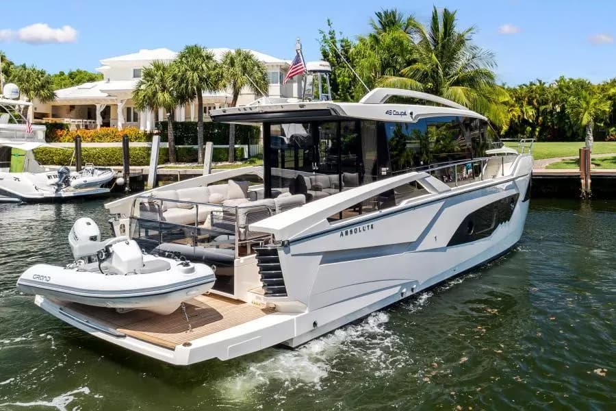 2022 Absolute 48 Coupe