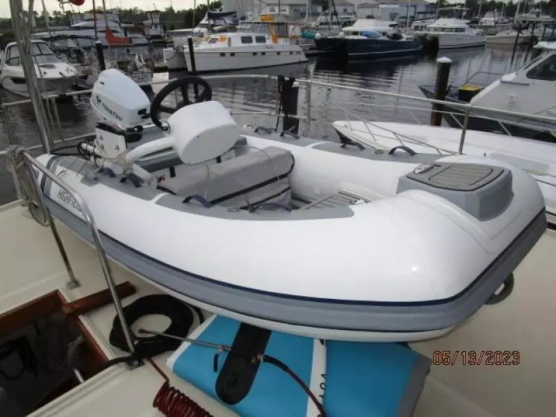 36' Kadey Krogen tender1