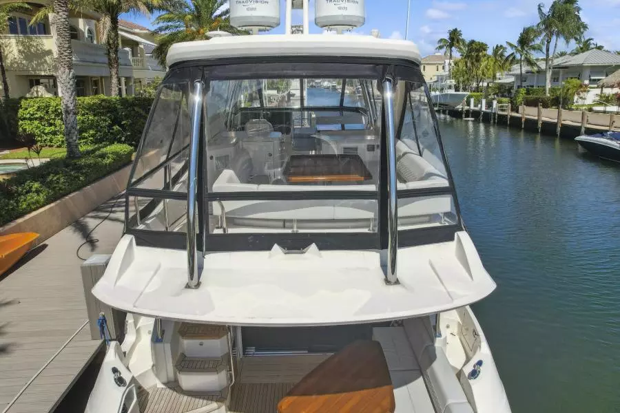 2018 Sea Ray L590 Fly