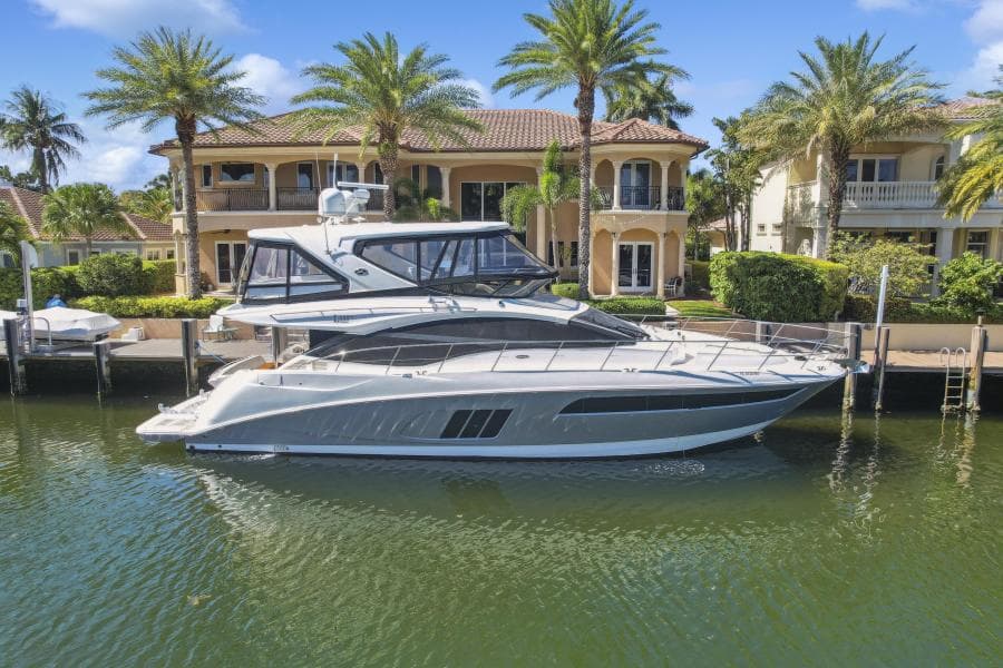 2018 Sea Ray L590 Fly