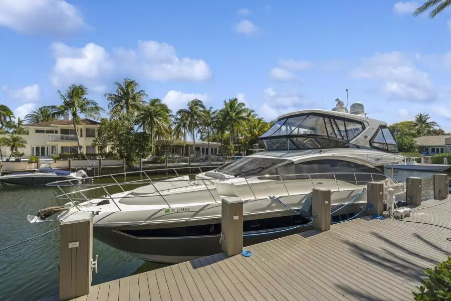 2018 Sea Ray L590 Fly