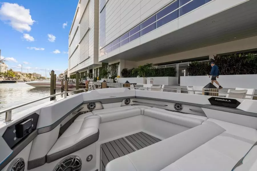 2023 Formula 430 Super Sport Crossover