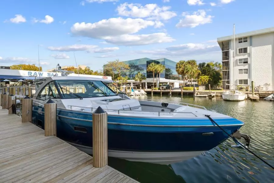 2023 Formula 430 Super Sport Crossover