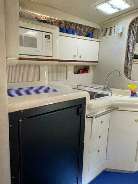 1997 Sea Ray 330 Sundancer