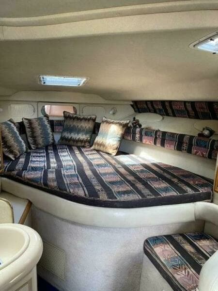 1997 Sea Ray 330 Sundancer