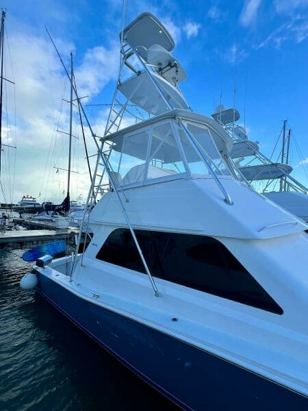 1997 Viking 43 Convertible