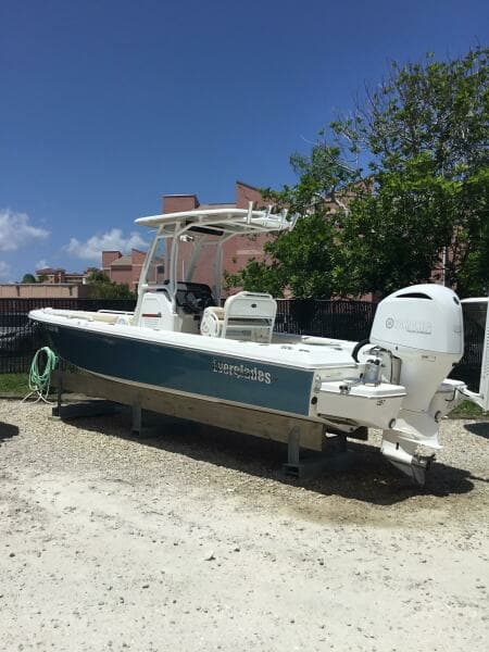 2016 Everglades 243CC