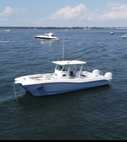 2022 World Cat 325 CC