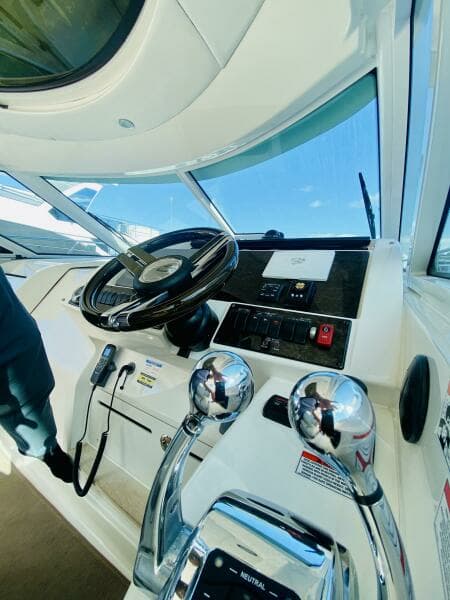 2010 Sea Ray 450 Sundancer