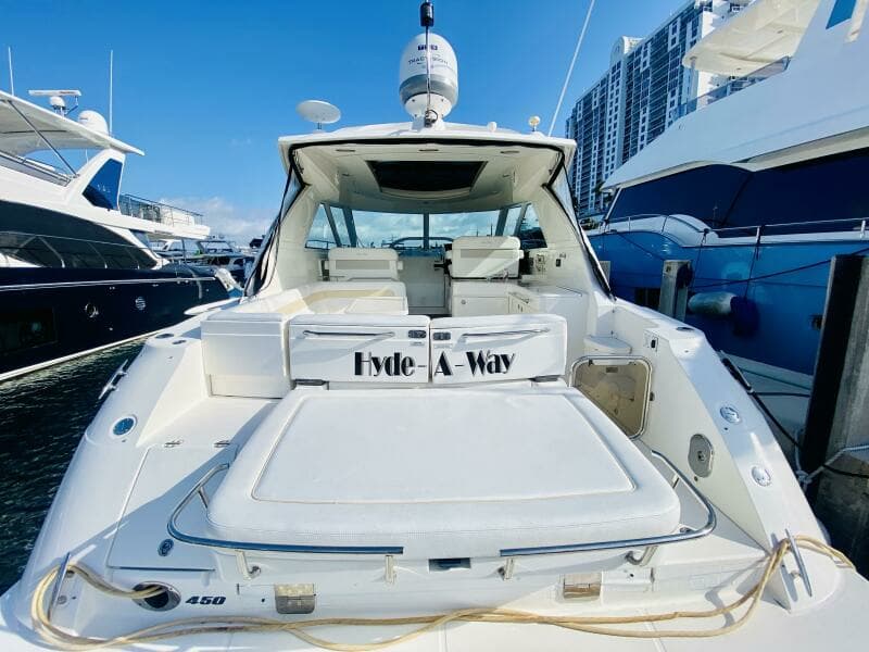 2010 Sea Ray 450 Sundancer