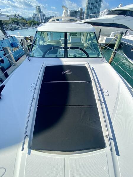 2010 Sea Ray 450 Sundancer