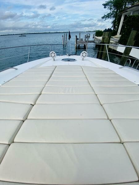 2010 Sunseeker Predator 60