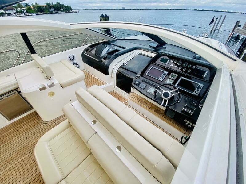 2010 Sunseeker Predator 60