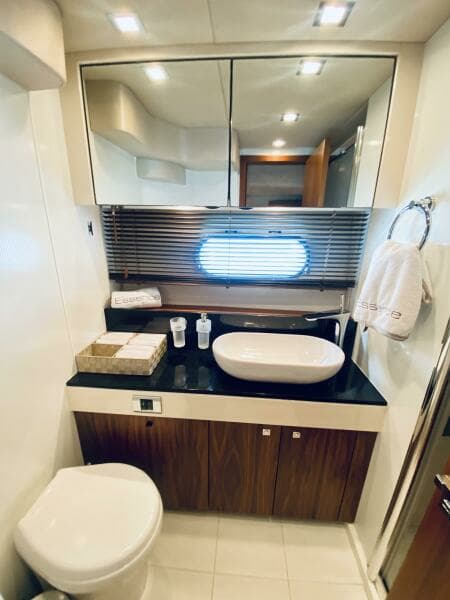 2010 Sunseeker Predator 60