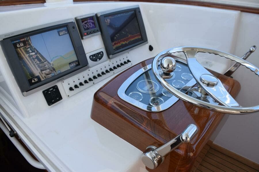 Teak Helm Pod, Gauge Panel