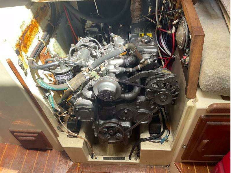 1994 Pacific Seacraft Crealock 37