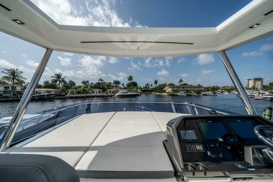 2019 Galeon 640 FLY