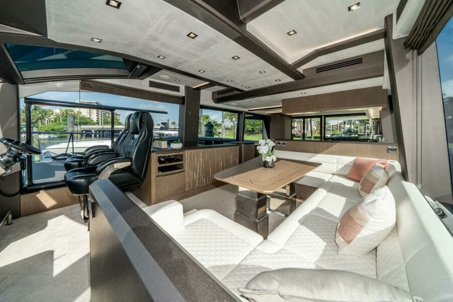 2019 Galeon 640 FLY
