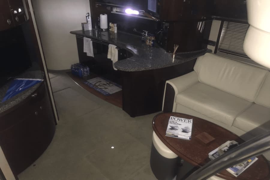 2009 Sea Ray 52 SUNDANCER