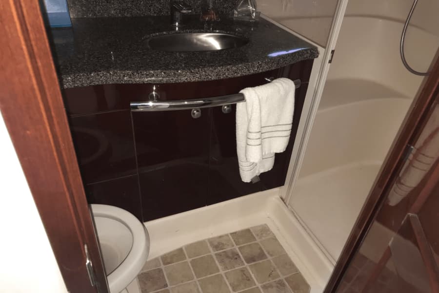 2009 Sea Ray 52 SUNDANCER