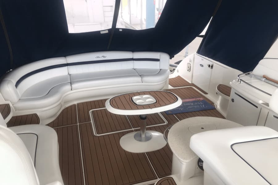 2009 Sea Ray 52 SUNDANCER