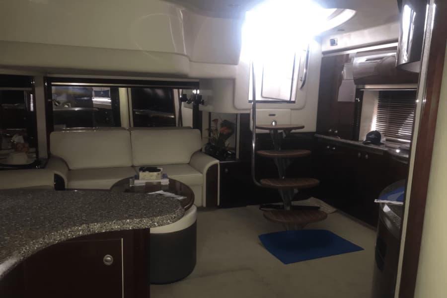 2009 Sea Ray 52 SUNDANCER