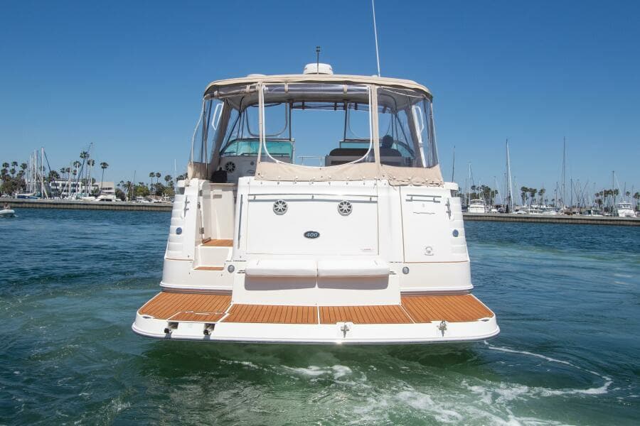 2008 Rinker 40 Express Cruiser