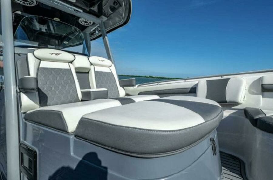 2020 Tidewater 320 CC Adventure