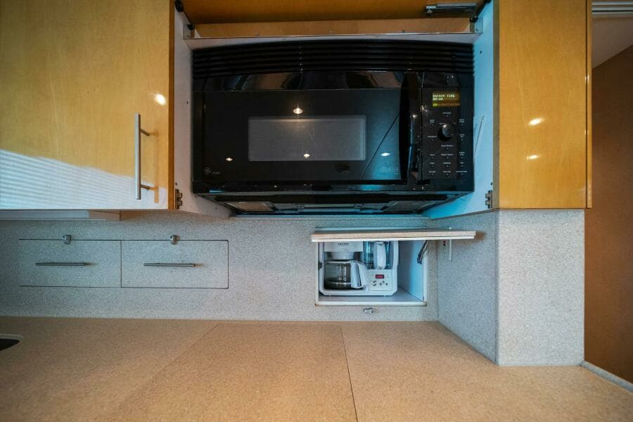 2003 Hatteras 54 Convertible - Big Boyd