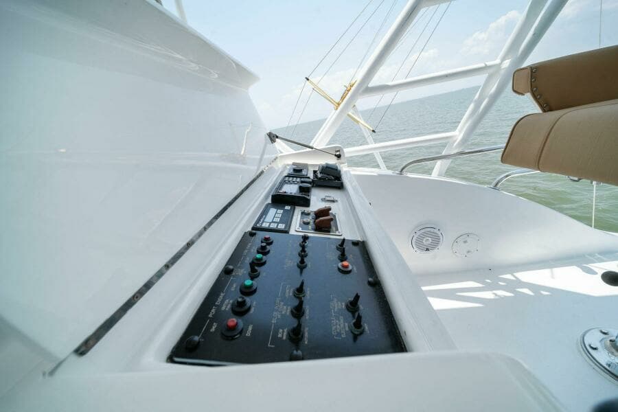 2003 Hatters 54 Convertible - Big Boyd