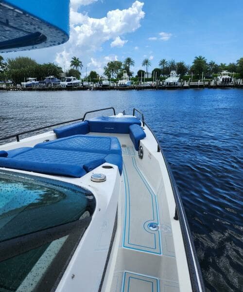 2019 Axopar 37 Sun-Top Brabus  Package