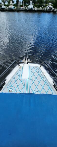 2019 Axopar 37 Sun-Top Brabus  Package