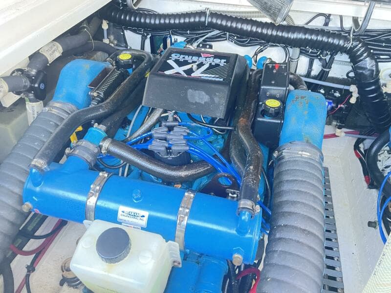 1996 Tiara Yachts 3100 Open